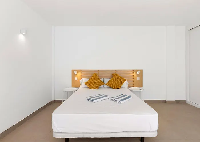 Alene - Vipvipvillas فيلة بلايا بلانكا